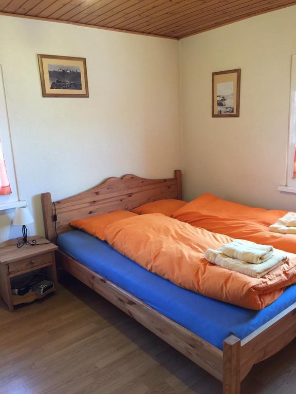 Le Central - Chambres D'Hote Grône 部屋 写真