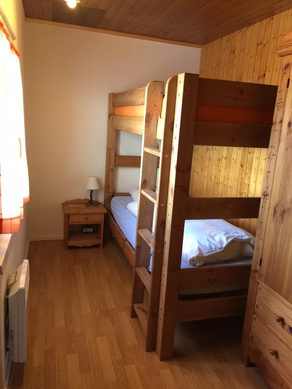 Le Central - Chambres D'Hote Grône 部屋 写真