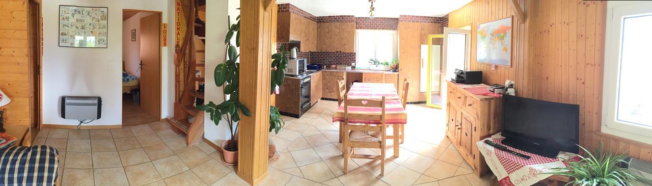 Le Central - Chambres D'Hote Grône エクステリア 写真